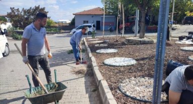 KARAYENİCE MAHALLE MEYDANI’NA ESTETİK DOKUNUŞ