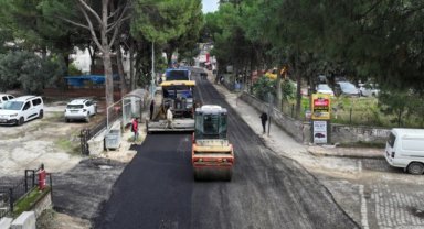 Muradiye’de Yağışlara Karşı Geçici Sıcak Asfalt Çalışması