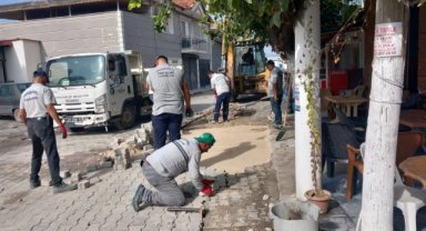 Şehzadeler’de Bozulan Yol ve Kaldırımlar Yenileniyor