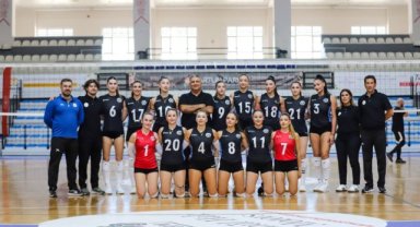 Turgutlu Belediyesi Kadın Voleybol Takımından Sezona 3-0’lık Başlangıç