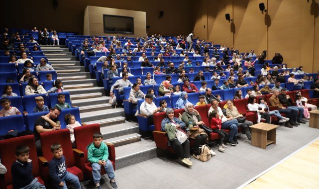 Turgutlu’da Çocuklara Akran Zorbalığına Karşı Tiyatro Etkinliği