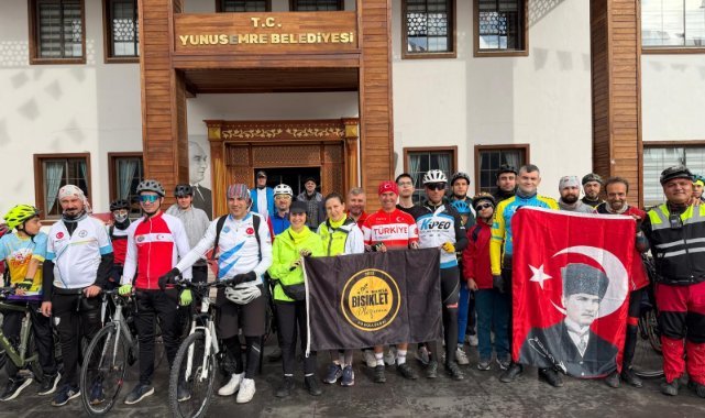 Yunusemre’de Cumhuriyet İçin 103 Kilometre Pedal Çevirdiler