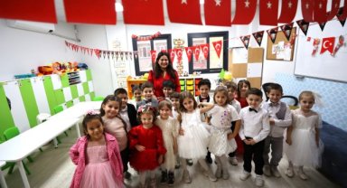 Yunusemre’de Miniklerden Cumhuriyet Bayramı Coşkusu