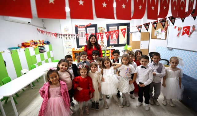 Yunusemre’de Miniklerden Cumhuriyet Bayramı Coşkusu